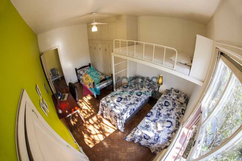 Conheça Quarto 1 1 do imóvel - EXCELENTE CASA EM COSME VELHO!!! - FLCA40001 - 15 Quarto 1 1 - EXCELENTE CASA EM COSME VELHO!!! - FLCA40001 - 15