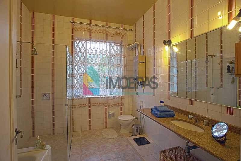 Conheça Banheiro grande 1 do imóvel - EXCELENTE CASA EM COSME VELHO!!! - FLCA40001 - 24 Banheiro grande 1 - EXCELENTE CASA EM COSME VELHO!!! - FLCA40001 - 24