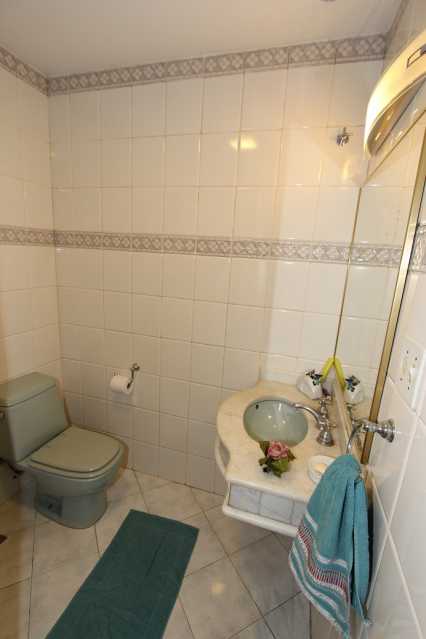 Conheça 8 - Banheiro 2 do imóvel - Apartamento À VENDA, Copacabana, Rio de Janeiro, RJ - AP913 - 12 8 - Banheiro 2 - Apartamento À VENDA, Copacabana, Rio de Janeiro, RJ - AP913 - 12