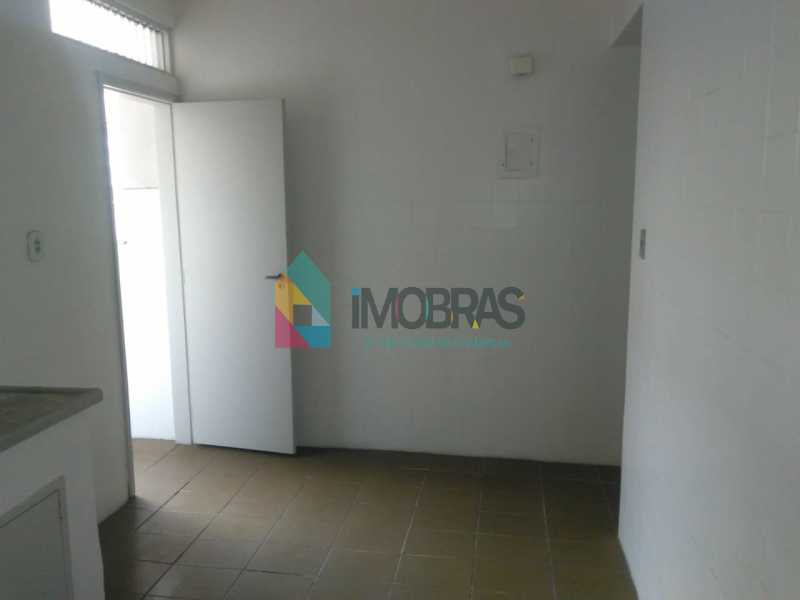 Conheça COZINHA do imóvel - 03 QUARTOS REFORMADO COM VAGA - FLAP30090 - 18 COZINHA - 03 QUARTOS REFORMADO COM VAGA - FLAP30090 - 18