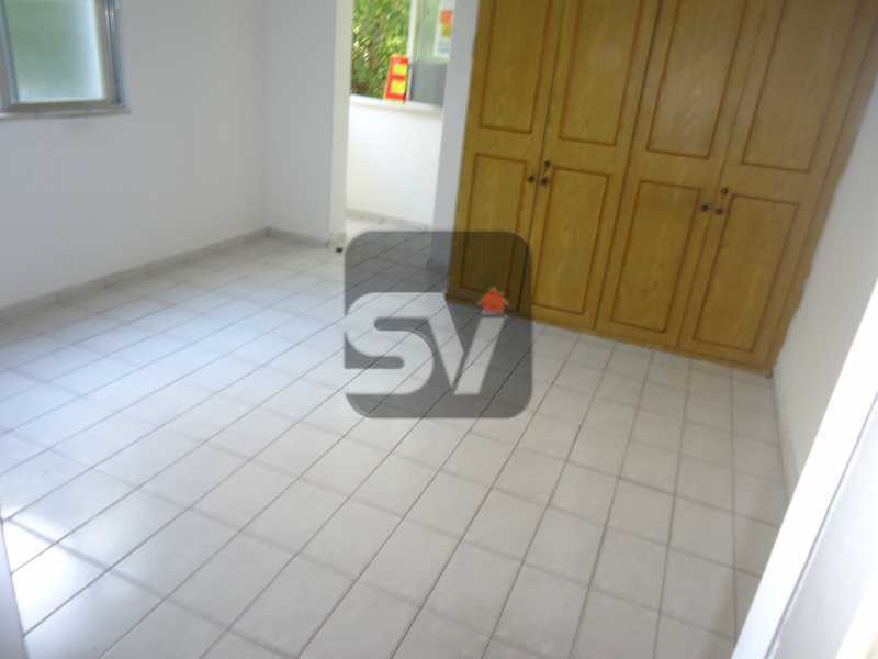 Conheça Sala/Quarto do imóvel - Kitnet. Laranjeiras. Varanda. - SVKI00026 - 9 Sala/Quarto - Kitnet. Laranjeiras. Varanda. - SVKI00026 - 9