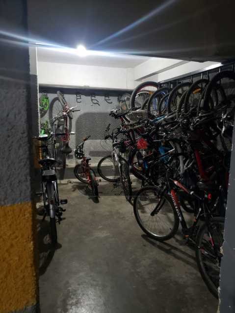 Conheça Bicicletário do imóvel - Flamengo. Conjugadão dividido. 40m². Varanda. Iluminado e arejado. - SVKI10008 - 14 Bicicletário - Flamengo. Conjugadão dividido. 40m². Varanda. Iluminado e arejado. - SVKI10008 - 14