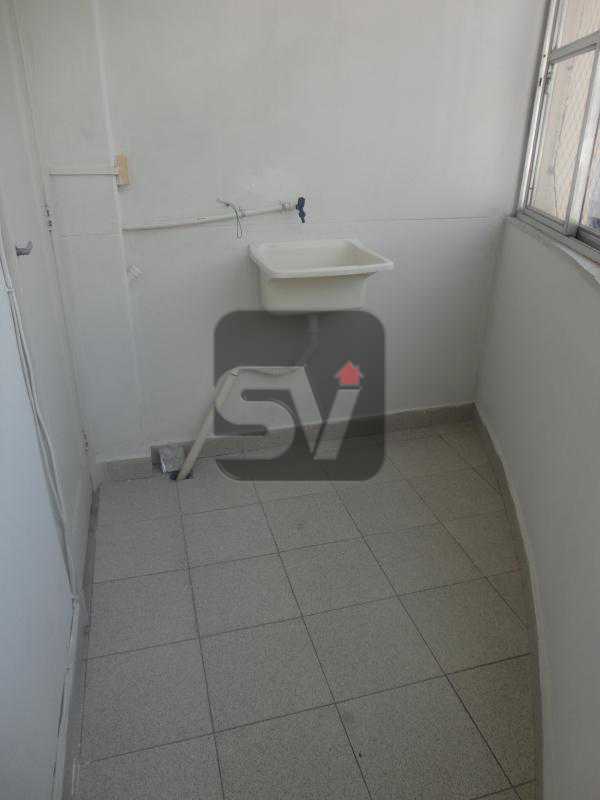 Conheça Varanda quarto do imóvel - Quarto e sala. Andar alto. Varanda. Catete. - VIAP10047 - 6 Varanda quarto - Quarto e sala. Andar alto. Varanda. Catete. - VIAP10047 - 6