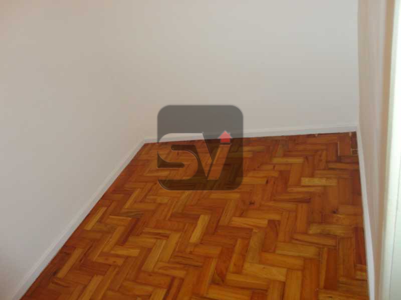 Conheça Quarto de empregada do imóvel - Amplo. Claro. Ponto nobre do Flamengo. Elétrica nova. 3 quartos (1 suíte com varanda) - VIAP30249 - 20 Quarto de empregada - Amplo. Claro. Ponto nobre do Flamengo. Elétrica nova. 3 quartos (1 suíte com varanda) - VIAP30249 - 20