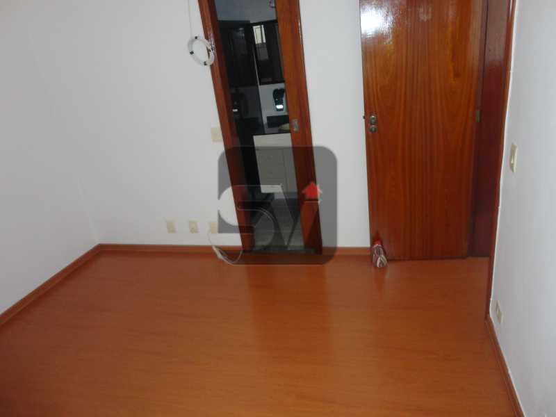 Conheça Quarto do imóvel - Silencioso. Arejado. Amplo. Catete. 1 quarto com dependência completa - VIAP10155 - 5 Quarto - Silencioso. Arejado. Amplo. Catete. 1 quarto com dependência completa - VIAP10155 - 5