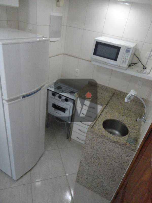 Conheça Cozinha do imóvel - Mobiliado. Silencioso. Indevassável. Andar Alto. Laranjeiras. Kitnet - VIKI00065 - 12 Cozinha - Mobiliado. Silencioso. Indevassável. Andar Alto. Laranjeiras. Kitnet - VIKI00065 - 12