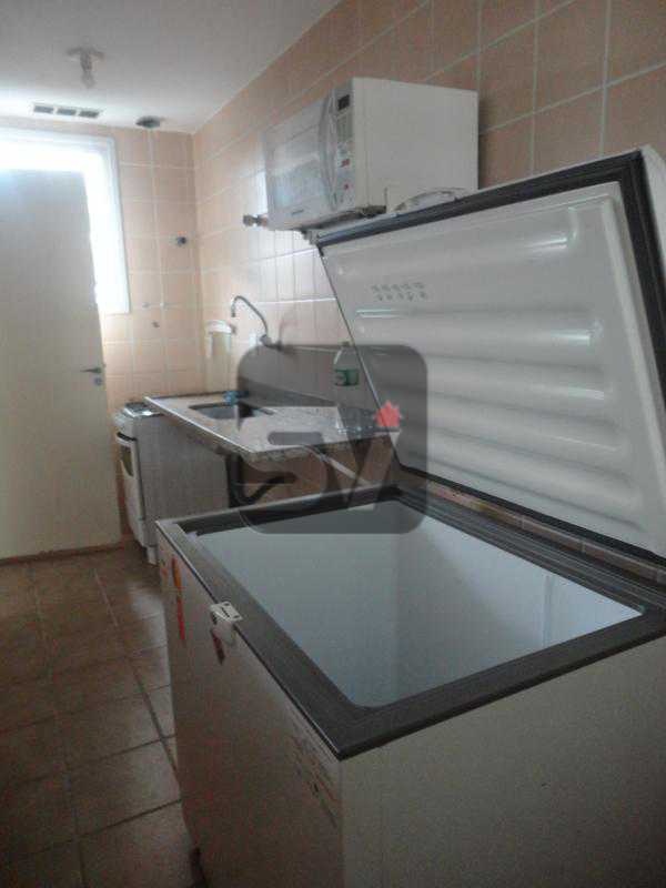 Conheça Cozinha do imóvel - Rua Bento Lisboa. Catete. 2 Quartos (1 suíte). Silencioso. Fundos. Varanda. 2 Vagas. - VIAP20277 - 20 Cozinha - Rua Bento Lisboa. Catete. 2 Quartos (1 suíte). Silencioso. Fundos. Varanda. 2 Vagas. - VIAP20277 - 20