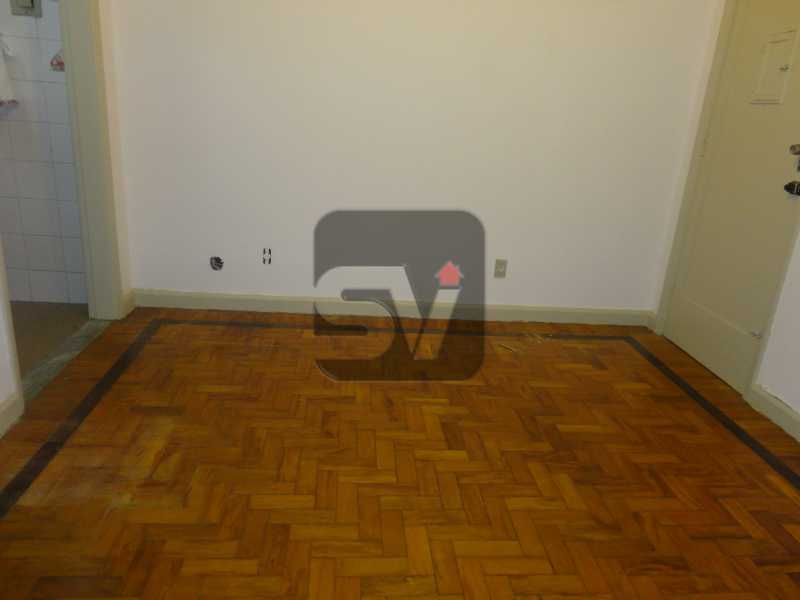 Conheça Sala/Quarto do imóvel - Silencioso. Glória. Conjugado. Excelente Localização - SVKI00003 - 1 Sala/Quarto - Silencioso. Glória. Conjugado. Excelente Localização - SVKI00003 - 1