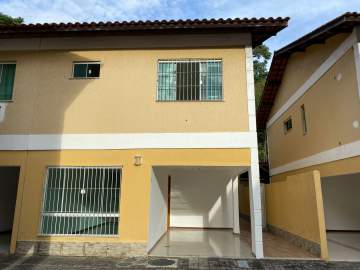 Agatê Imóveis vende Casa Duplex em Condomínio de 116 m² Itaipu - Niterói por R$ 480 mil reais. - HTCN40119