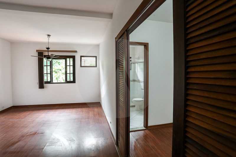 Conheça 12 - Suite Master do imóvel - Agate imoveis vende casa em condominio Regiao Oceanica Itaipu Niteroi - HTCN50002 - 14 12 - Suite Master - Agate imoveis vende casa em condominio Regiao Oceanica Itaipu Niteroi - HTCN50002 - 14