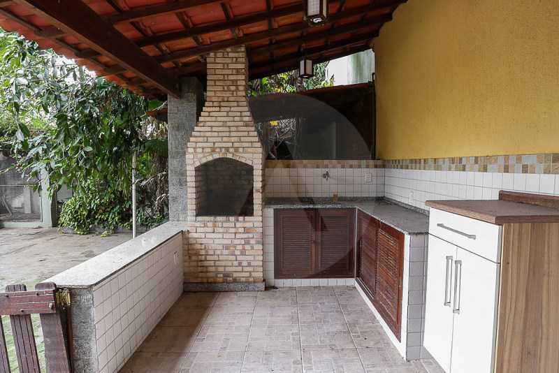 Conheça 21 - Churrasqueira do imóvel - Agate imoveis vende casa em condominio Regiao Oceanica Itaipu Niteroi - HTCN50002 - 23 21 - Churrasqueira - Agate imoveis vende casa em condominio Regiao Oceanica Itaipu Niteroi - HTCN50002 - 23