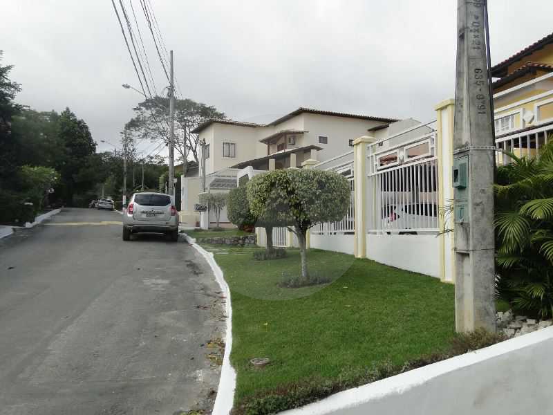 Conheça 26 Casa Condomínio Itaipu do imóvel - Imobiliária Agatê Imóveis vende Casa em Condomínio - Itaipu - Niterói. - HTCN40023 - 27 26 Casa Condomínio Itaipu - Imobiliária Agatê Imóveis vende Casa em Condomínio - Itaipu - Niterói. - HTCN40023 - 27