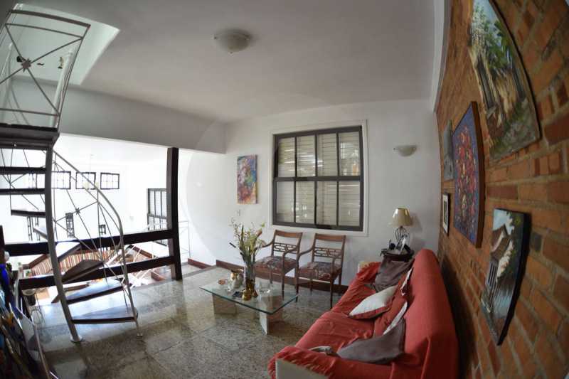 24 Casa Padrão Argeu Itaipu   - 24