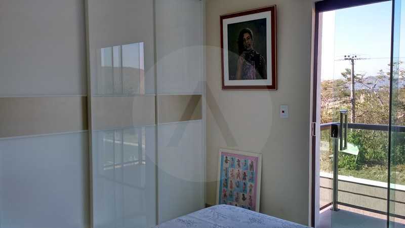 Conheça 12 - Quarto 2 do imóvel - Imobiliária Agatê Imóveis vende Casa de 330m² Camboinhas - Niterói por 2.800 milhões reais. - HTCA40046 - 13 12 - Quarto 2 - Imobiliária Agatê Imóveis vende Casa de 330m² Camboinhas - Niterói por 2.800 milhões reais. - HTCA40046 - 13