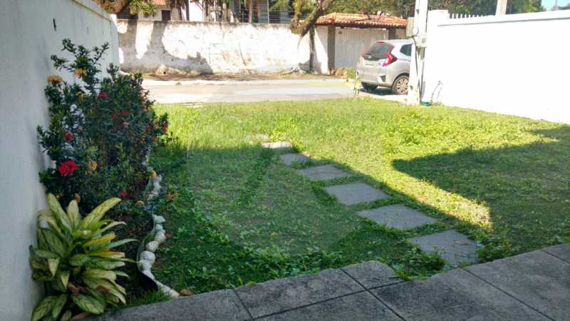 Conheça casa em condominio itaipu 19 do imóvel - Imobiliária Agatê Imóveis vende Casa em Condomínio de 122 m² Itaipu - Niterói por 750 mil reais. - HTCN30048 - 20 casa em condominio itaipu 19 - Imobiliária Agatê Imóveis vende Casa em Condomínio de 122 m² Itaipu - Niterói por 750 mil reais. - HTCN30048 - 20