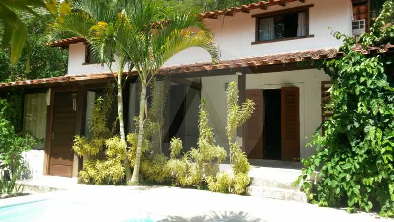Conheça 6 Casa Mini Sitio Itaipu. do imóvel - Imobiliária Agatê Imóveis vende Casa de 210 m² Itaipu - Niterói por 850 mil reais. - HTCA40055 - 7 6 Casa Mini Sitio Itaipu. - Imobiliária Agatê Imóveis vende Casa de 210 m² Itaipu - Niterói por 850 mil reais. - HTCA40055 - 7