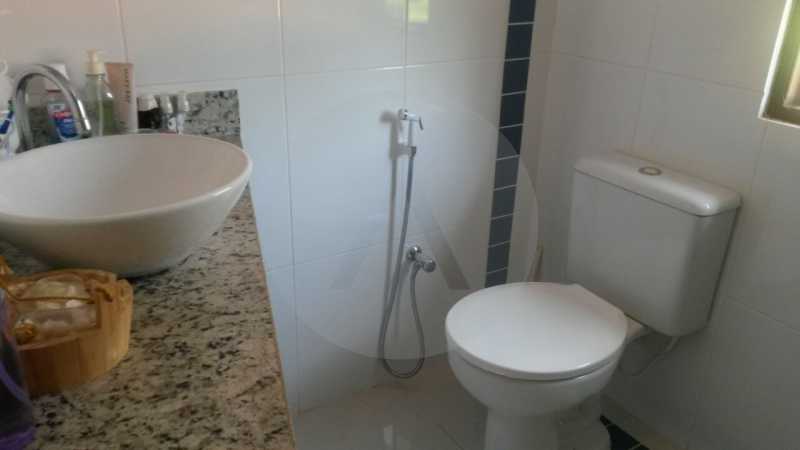 Conheça 17 Casa Mini Sitio Itaipu. do imóvel - Imobiliária Agatê Imóveis vende Casa de 210 m² Itaipu - Niterói por 850 mil reais. - HTCA40055 - 18 17 Casa Mini Sitio Itaipu. - Imobiliária Agatê Imóveis vende Casa de 210 m² Itaipu - Niterói por 850 mil reais. - HTCA40055 - 18