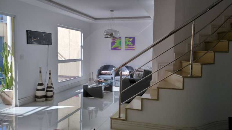 Conheça 23 Casa Camboinhas do imóvel - Imobiliária Agatê Imóveis vende Casa de 221 m² Camboinhas - Niterói por 1.800.000,00 mil reais. - HTCA50017 - 24 23 Casa Camboinhas - Imobiliária Agatê Imóveis vende Casa de 221 m² Camboinhas - Niterói por 1.800.000,00 mil reais. - HTCA50017 - 24