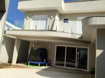 Agatê Imóveis vende Casa em Condomínio de 697m² Itaipu - Niterói por R 4.520 mil reais. - HTCN50007