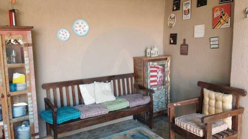 Conheça 6 Casa Linear Itaipu. do imóvel - Imobiliária Agatê Imóveis vende Casa Padrão de 120m² Itaipu - Niterói por 590 mil reais. - HTCA30167 - 8 6 Casa Linear Itaipu. - Imobiliária Agatê Imóveis vende Casa Padrão de 120m² Itaipu - Niterói por 590 mil reais. - HTCA30167 - 8