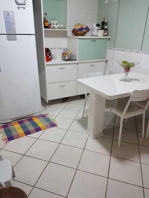 Conheça 7 Apartamento Padrão Itaipu. do imóvel - Imobiliária Agatê Imóveis vende Apartamento Padrão de 160m² Itaipu - Niterói por 820 mil reais. - HTAP40003 - 8 7 Apartamento Padrão Itaipu. - Imobiliária Agatê Imóveis vende Apartamento Padrão de 160m² Itaipu - Niterói por 820 mil reais. - HTAP40003 - 8