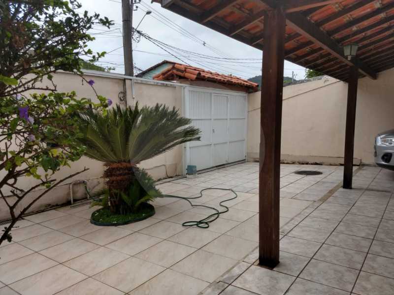 Conheça 2 Casa Padrão Itaipu. do imóvel - Imobiliária Agatê Imóveis vende Casa Padrão de 220m² Itaipu - Niterói por 700 mil reais. - HTCA30182 - 3 2 Casa Padrão Itaipu. - Imobiliária Agatê Imóveis vende Casa Padrão de 220m² Itaipu - Niterói por 700 mil reais. - HTCA30182 - 3