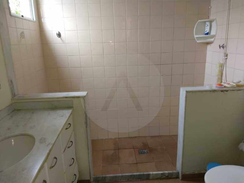 Conheça 29 Casa Padrão Itaipu. do imóvel - Imobiliária Agatê Imóveis vende Casa Padrão de 220m² Itaipu - Niterói por 700 mil reais. - HTCA30182 - 30 29 Casa Padrão Itaipu. - Imobiliária Agatê Imóveis vende Casa Padrão de 220m² Itaipu - Niterói por 700 mil reais. - HTCA30182 - 30