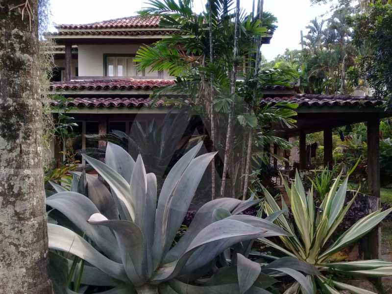 Conheça 2 Casa Duplex em Condomínio I do imóvel - Imobiliária Agatê Imóveis vende Casa em Condomínio de 420m² Itaipu - Niterói por 1.400 mil reais. - HTCN50009 - 3 2 Casa Duplex em Condomínio I - Imobiliária Agatê Imóveis vende Casa em Condomínio de 420m² Itaipu - Niterói por 1.400 mil reais. - HTCN50009 - 3