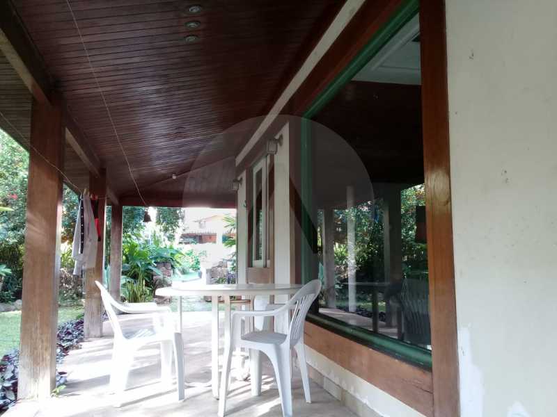 Conheça 7 Casa Duplex em Condomínio I do imóvel - Imobiliária Agatê Imóveis vende Casa em Condomínio de 420m² Itaipu - Niterói por 1.400 mil reais. - HTCN50009 - 8 7 Casa Duplex em Condomínio I - Imobiliária Agatê Imóveis vende Casa em Condomínio de 420m² Itaipu - Niterói por 1.400 mil reais. - HTCN50009 - 8