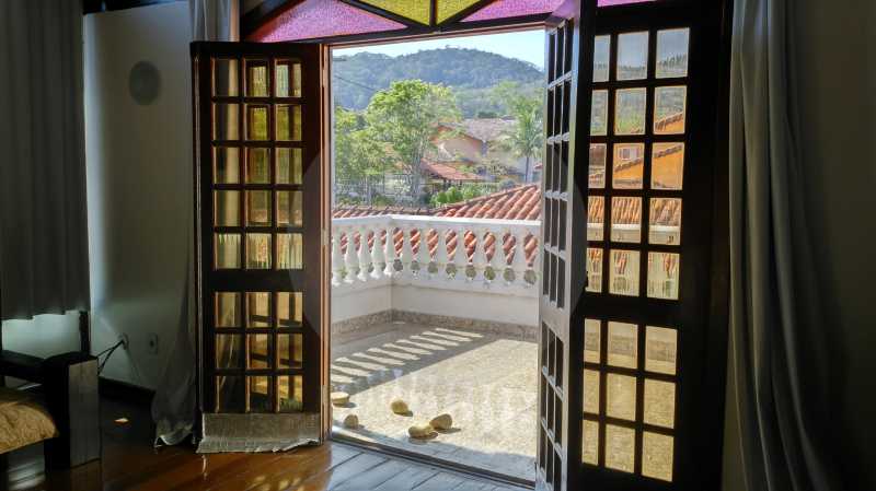 Conheça 15-Casa Condomínio Piratininga do imóvel - Imobiliária Agatê Imóveis vende Casa Duplex em Condomínio de 400m² Piratininga - Niterói por 1.350 mil reais. - HTCN40066 - 16 15-Casa Condomínio Piratininga - Imobiliária Agatê Imóveis vende Casa Duplex em Condomínio de 400m² Piratininga - Niterói por 1.350 mil reais. - HTCN40066 - 16