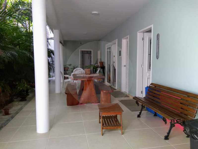 Conheça 8 Casa Duplex Piratininga. do imóvel - Imobiliária Agatê Imóveis vende Casa Duplex de 340m² Piratininga - Niterói. - HTCA60001 - 7 8 Casa Duplex Piratininga. - Imobiliária Agatê Imóveis vende Casa Duplex de 340m² Piratininga - Niterói. - HTCA60001 - 7