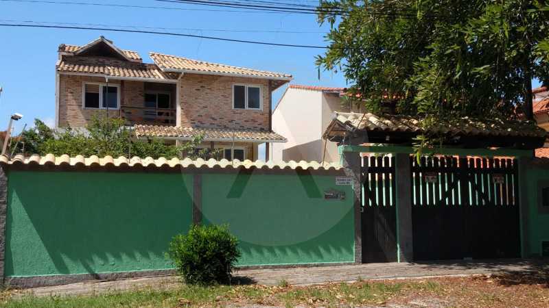 Conheça 3 Casa Padrão Piratininga. do imóvel - Imobiliária Agatê Imóveis vende Casa Triplex de 316 m² Piratininga - Niterói por 1.150 mil reais. - HTCA40105 - 4 3 Casa Padrão Piratininga. - Imobiliária Agatê Imóveis vende Casa Triplex de 316 m² Piratininga - Niterói por 1.150 mil reais. - HTCA40105 - 4