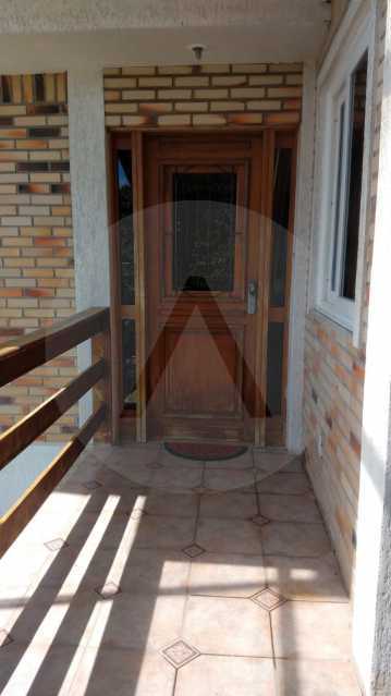 Conheça 5 Casa Padrão Piratininga. do imóvel - Imobiliária Agatê Imóveis vende Casa Triplex de 316 m² Piratininga - Niterói por 1.150 mil reais. - HTCA40105 - 6 5 Casa Padrão Piratininga. - Imobiliária Agatê Imóveis vende Casa Triplex de 316 m² Piratininga - Niterói por 1.150 mil reais. - HTCA40105 - 6