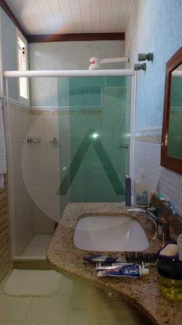 Conheça 23 Casa Padrão Piratininga. do imóvel - Imobiliária Agatê Imóveis vende Casa Triplex de 316 m² Piratininga - Niterói por 1.150 mil reais. - HTCA40105 - 24 23 Casa Padrão Piratininga. - Imobiliária Agatê Imóveis vende Casa Triplex de 316 m² Piratininga - Niterói por 1.150 mil reais. - HTCA40105 - 24