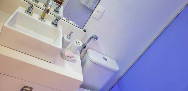 Conheça 18 Casa Triplex Camboinhas. do imóvel - Imobiliária Agatê Imóveis vende Magnífica Casa Triplex de 425 m² Camboinhas - Niterói. - HTCA40129 - 19 18 Casa Triplex Camboinhas. - Imobiliária Agatê Imóveis vende Magnífica Casa Triplex de 425 m² Camboinhas - Niterói. - HTCA40129 - 19