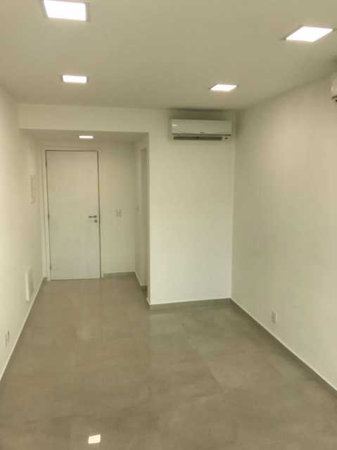 Conheça 01 do imóvel - Sala Comercial Condomínio Mixmall Business, Rio de Janeiro, Zona Oeste ,Tanque, RJ Para Venda e Aluguel, 20m² - JCSL00015 - 8 01 - Sala Comercial Condomínio Mixmall Business, Rio de Janeiro, Zona Oeste ,Tanque, RJ Para Venda e Aluguel, 20m² - JCSL00015 - 8