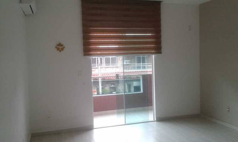 Conheça c06aa9ca-ef4a-4f1d-b8d0-e55607 do imóvel - CASA TRIPLEX, 4 QUARTOS SENDO 3 SUÍTES, SALA DE ESTAR SALA DE JANTAR, PRÓXIMO A CENTRO COMERCIAL, AO LADO DO JILÓ NA MANTEIGA, 15 MINUTOS DA BARRA DA TIJUCA - MCASV4009 - 26 c06aa9ca-ef4a-4f1d-b8d0-e55607 - CASA TRIPLEX, 4 QUARTOS SENDO 3 SUÍTES, SALA DE ESTAR SALA DE JANTAR, PRÓXIMO A CENTRO COMERCIAL, AO LADO DO JILÓ NA MANTEIGA, 15 MINUTOS DA BARRA DA TIJUCA - MCASV4009 - 26