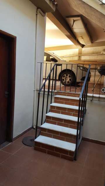 Conheça 2fd86121-a29d-41c6-a443-d0adb5 do imóvel - ÓTIMA CASA EM CONDOMÍNIO FECHADO LOCALIZADA PRÓXIMO A TRANS OLÍMPICA COMPOSTO POR : SALA AMPLA, 5 QUARTOS,(SENDO 3 SUITES), COZINHA AMPLA, BANHEIRO SOCIAL, LAVABO, ÁREA DE SERVIÇO E DESPENSA, LOCAL DE FÁCIL ACESSO A SUPERMERCADOS, BANCOS, CENTROS COMERCIA - MCASV5005 - 8 2fd86121-a29d-41c6-a443-d0adb5 - ÓTIMA CASA EM CONDOMÍNIO FECHADO LOCALIZADA PRÓXIMO A TRANS OLÍMPICA COMPOSTO POR : SALA AMPLA, 5 QUARTOS,(SENDO 3 SUITES), COZINHA AMPLA, BANHEIRO SOCIAL, LAVABO, ÁREA DE SERVIÇO E DESPENSA, LOCAL DE FÁCIL ACESSO A SUPERMERCADOS, BANCOS, CENTROS COMERCIA - MCASV5005 - 8
