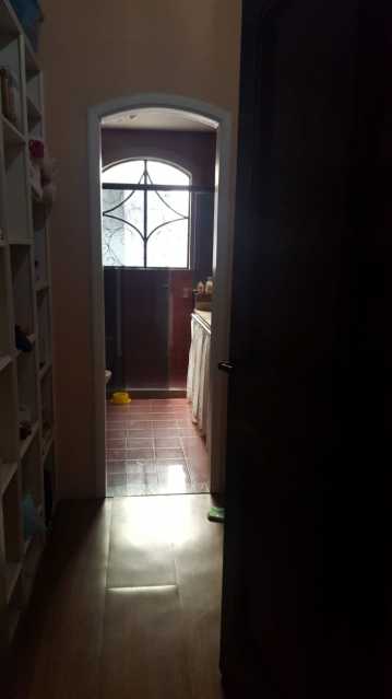 Conheça 762f0927-c6fb-4c2c-9194-d484bd do imóvel - ÓTIMA CASA EM CONDOMÍNIO FECHADO LOCALIZADA PRÓXIMO A TRANS OLÍMPICA COMPOSTO POR : SALA AMPLA, 5 QUARTOS,(SENDO 3 SUITES), COZINHA AMPLA, BANHEIRO SOCIAL, LAVABO, ÁREA DE SERVIÇO E DESPENSA, LOCAL DE FÁCIL ACESSO A SUPERMERCADOS, BANCOS, CENTROS COMERCIA - MCASV5005 - 22 762f0927-c6fb-4c2c-9194-d484bd - ÓTIMA CASA EM CONDOMÍNIO FECHADO LOCALIZADA PRÓXIMO A TRANS OLÍMPICA COMPOSTO POR : SALA AMPLA, 5 QUARTOS,(SENDO 3 SUITES), COZINHA AMPLA, BANHEIRO SOCIAL, LAVABO, ÁREA DE SERVIÇO E DESPENSA, LOCAL DE FÁCIL ACESSO A SUPERMERCADOS, BANCOS, CENTROS COMERCIA - MCASV5005 - 22