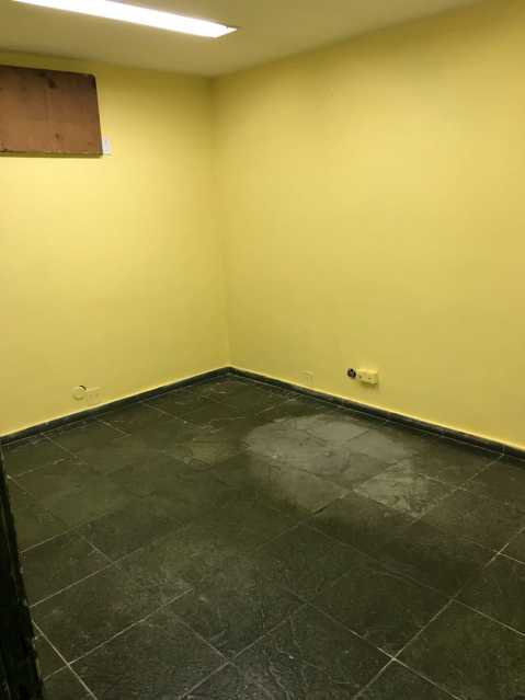 Conheça 374df35d-1840-4445-a694-681675 do imóvel - 2 Excelentes Salas Comerciais sendo 1 com 75 M2 e outra com 30 M2, podendo serem juntas ou separadas, com Extraordinária Localização, Próxima Av. Brasil, Centro do Rio, Campo Vasco da Gama e Linha Vermelha, Aceitamos Proposta. - MCOML1005 - 12 374df35d-1840-4445-a694-681675 - 2 Excelentes Salas Comerciais sendo 1 com 75 M2 e outra com 30 M2, podendo serem juntas ou separadas, com Extraordinária Localização, Próxima Av. Brasil, Centro do Rio, Campo Vasco da Gama e Linha Vermelha, Aceitamos Proposta. - MCOML1005 - 12