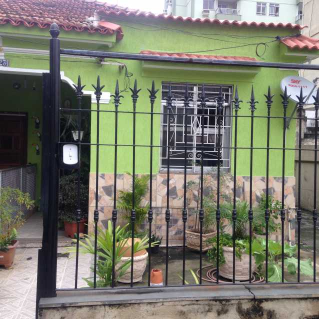 Conheça Foto 26-11-18 16 53 16 do imóvel - BOA CASA GEMINA LINEAR COM GARAGEM, SALA 2 QUARTOS EM PISO FRIO, TOTALMENTE ATUALIZADA, COM ÁREA GOURMET TOTALMENTE INDEPENDENTE DA CASA, INCLUSIVE A ENTRADA LATERAL, DEPENDÊNCIAS COMPLETAS NO CENTRO DA TAQUARA - MCASV2005 - 3 Foto 26-11-18 16 53 16 - BOA CASA GEMINA LINEAR COM GARAGEM, SALA 2 QUARTOS EM PISO FRIO, TOTALMENTE ATUALIZADA, COM ÁREA GOURMET TOTALMENTE INDEPENDENTE DA CASA, INCLUSIVE A ENTRADA LATERAL, DEPENDÊNCIAS COMPLETAS NO CENTRO DA TAQUARA - MCASV2005 - 3