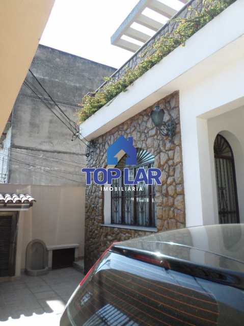 Conheça 01 do imóvel - Linda casa duplex, vrdas, 4 qtos-1ste, escrit., 4 bhs, coz.planej., 2 gar., e edícula com area de lazer. Ideal 2 famílias! (Pça.Mato Grosso) - HACA40001 - 1 01 - Linda casa duplex, vrdas, 4 qtos-1ste, escrit., 4 bhs, coz.planej., 2 gar., e edícula com area de lazer. Ideal 2 famílias! (Pça.Mato Grosso) - HACA40001 - 1