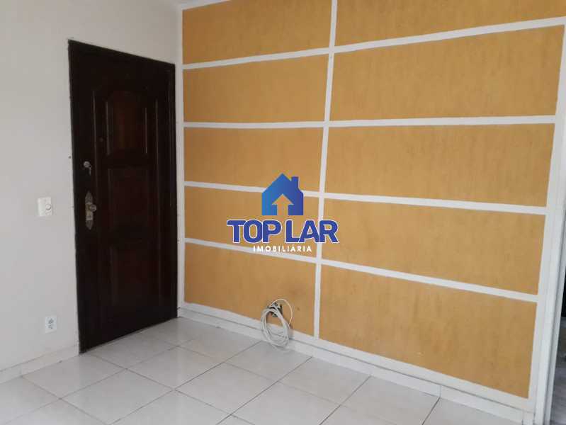 Conheça 05 do imóvel - Exc. Apto VAZIO, de sala e 1qto com armário e ar cond., coz. separada da área, bh. com blindex e gar. na escritura! ( Junto ao Polo Gastronômico de Vista Alegre ). - HAAP10010 - 6 05 - Exc. Apto VAZIO, de sala e 1qto com armário e ar cond., coz. separada da área, bh. com blindex e gar. na escritura! ( Junto ao Polo Gastronômico de Vista Alegre ). - HAAP10010 - 6