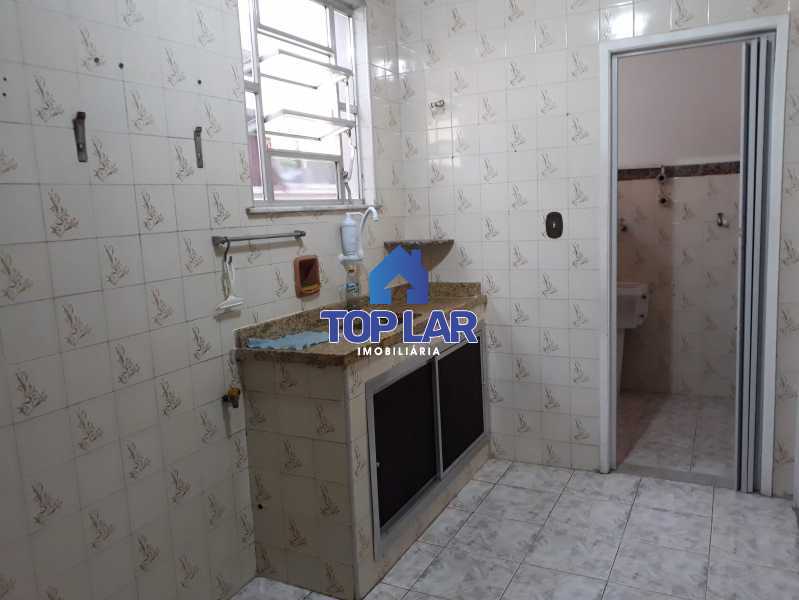 Conheça 16 do imóvel - Exc. Apto VAZIO, de sala e 1qto com armário e ar cond., coz. separada da área, bh. com blindex e gar. na escritura! ( Junto ao Polo Gastronômico de Vista Alegre ). - HAAP10010 - 17 16 - Exc. Apto VAZIO, de sala e 1qto com armário e ar cond., coz. separada da área, bh. com blindex e gar. na escritura! ( Junto ao Polo Gastronômico de Vista Alegre ). - HAAP10010 - 17