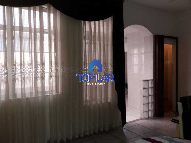 Conheça 20. do imóvel - Apartamento tipo CASA de fundos, com 01 lance de escada. Sala 2 qrts, banh social c blindex, coz. e área de serviço e terraço coberto. - HAAP20105 - 6 20. - Apartamento tipo CASA de fundos, com 01 lance de escada. Sala 2 qrts, banh social c blindex, coz. e área de serviço e terraço coberto. - HAAP20105 - 6