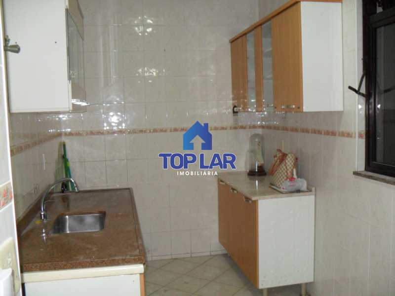 Conheça 21 do imóvel - Amplo apto - 90m², VAZIO - FTE, vrdão, slão, 02qtos - 01ste, 03bhs, coz.planej., sep.área, qto e bh.empr., gar., elev., (Prox.Center Shopping). - HAAP20109 - 22 21 - Amplo apto - 90m², VAZIO - FTE, vrdão, slão, 02qtos - 01ste, 03bhs, coz.planej., sep.área, qto e bh.empr., gar., elev., (Prox.Center Shopping). - HAAP20109 - 22
