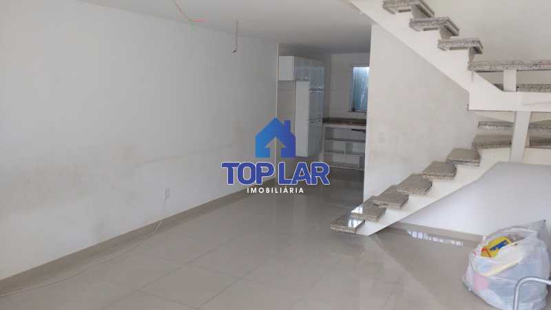 Conheça 2 sala do imóvel - Casa duplex, frente rua, 3 qtos - 1 ste com sacada, closet, gar, possib. terraço. ( Próx. Campo Vista Alegre ) - HACA30010 - 3 2 sala - Casa duplex, frente rua, 3 qtos - 1 ste com sacada, closet, gar, possib. terraço. ( Próx. Campo Vista Alegre ) - HACA30010 - 3