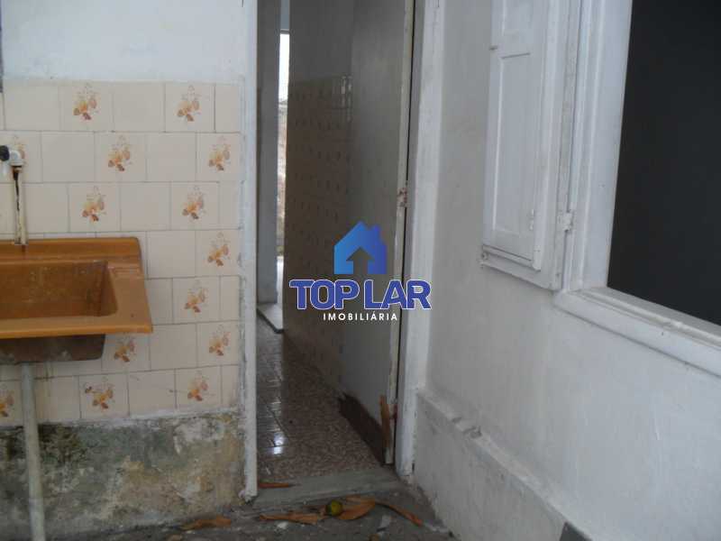Conheça 15 do imóvel - Casa vila ( precisa obra ), vazia, linear, sl, qto, coz, bh, área. ( Rua da Comlurb - próx Pça 2 ) - HACV10003 - 16 15 - Casa vila ( precisa obra ), vazia, linear, sl, qto, coz, bh, área. ( Rua da Comlurb - próx Pça 2 ) - HACV10003 - 16