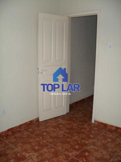 Conheça 05 do imóvel - Apto terreo, VAZIO, fte, sla, 2qtos, SEM CONDOMÍNIO. Lado bom de Ramos. - HAAP20036 - 6 05 - Apto terreo, VAZIO, fte, sla, 2qtos, SEM CONDOMÍNIO. Lado bom de Ramos. - HAAP20036 - 6