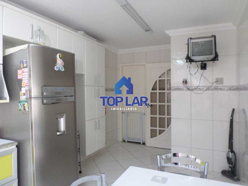 Conheça 03 do imóvel - Linda casa duplex, fte, vrdas, copa-coz palnej., 03 qtos armárs. - 02 stes, lavabo, 02 gar. - HACA30005 - 4 03 - Linda casa duplex, fte, vrdas, copa-coz palnej., 03 qtos armárs. - 02 stes, lavabo, 02 gar. - HACA30005 - 4